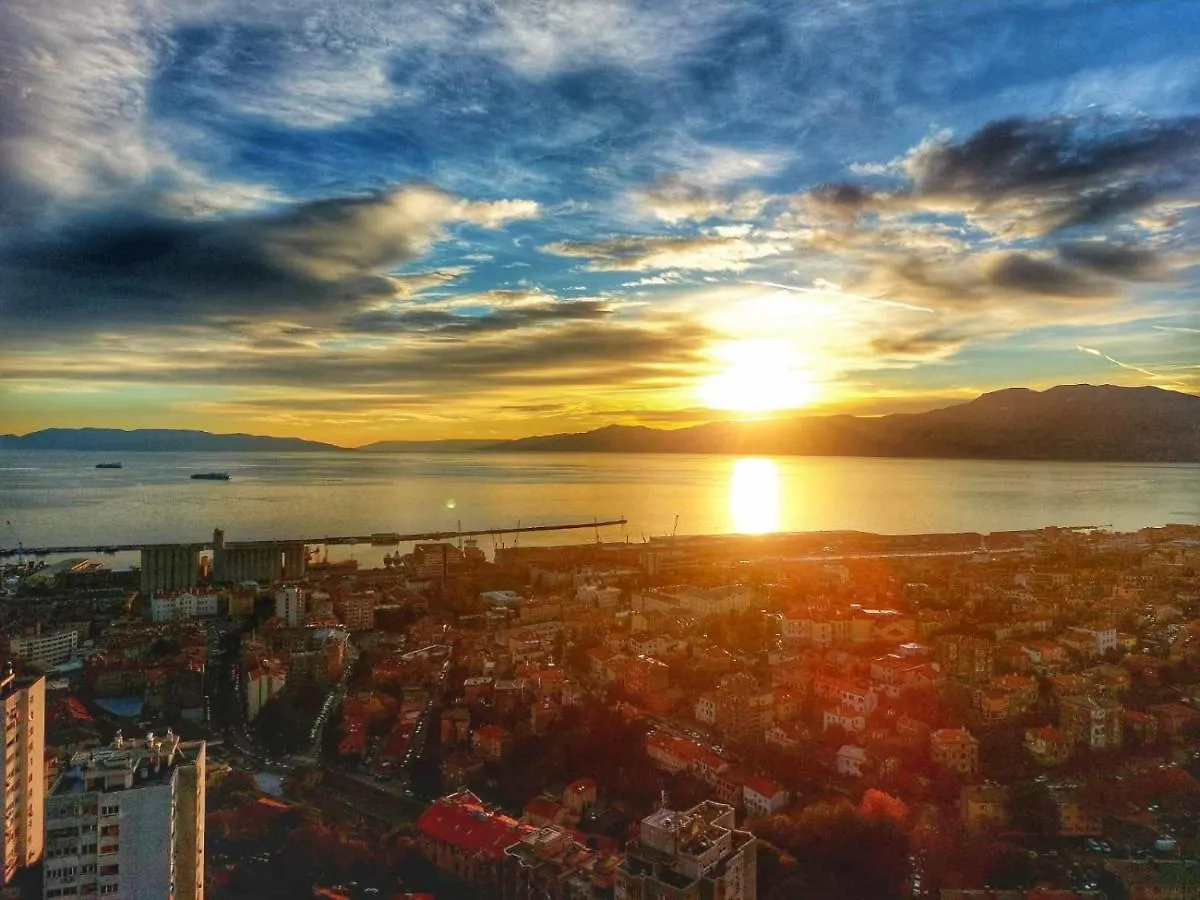 Under The Sky Apartment Rijeka